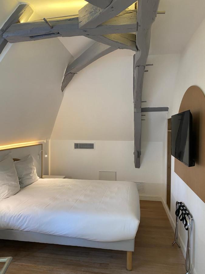 La Clef Des Chateaux Maslives Kültér fotó